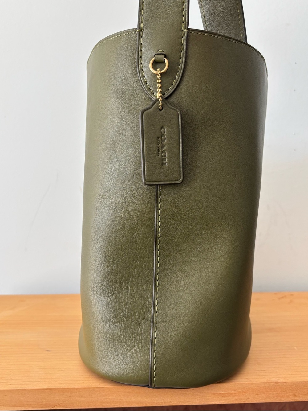 Coach Bleecker Bucket Bag - Picture 3 of 9